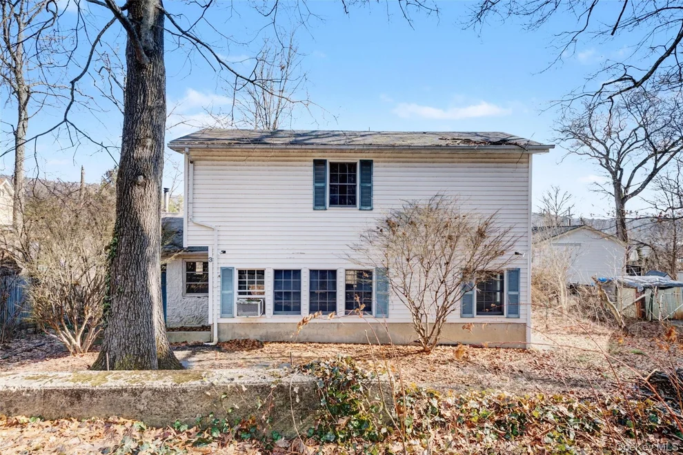 Unit for sale at 3 Diane Court, Warwick (Town), NY 10925