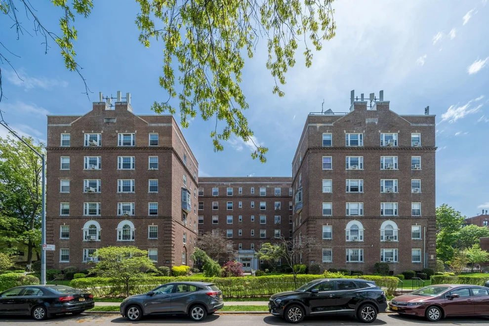 Unit for sale at 175-06 Devonshire Road, New York, NY 11432