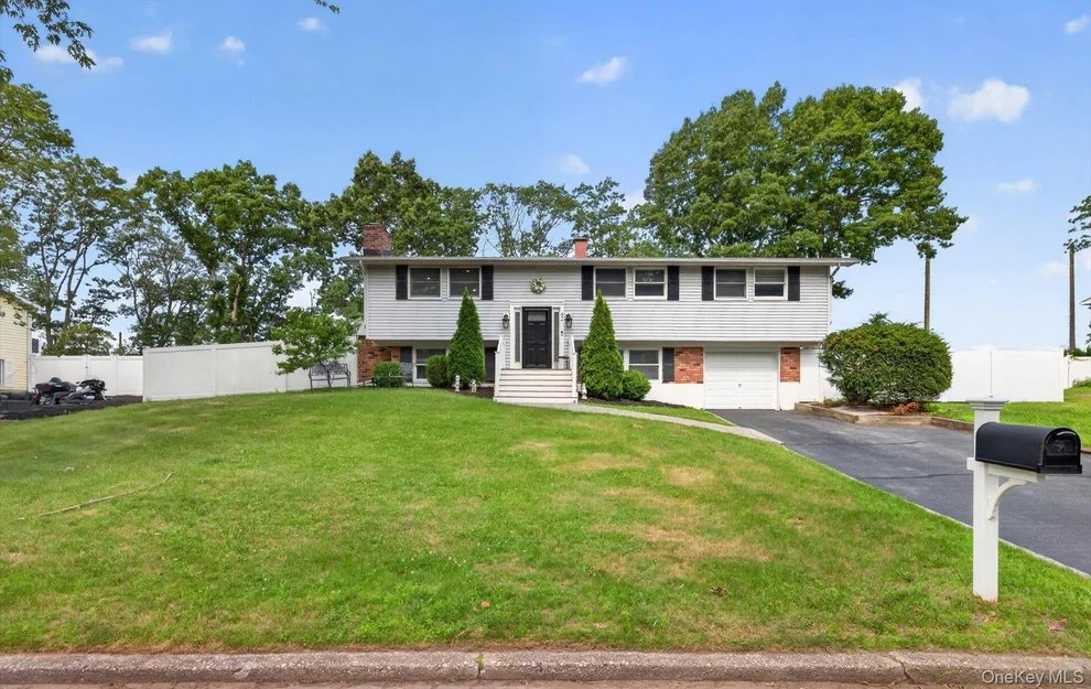 Unit for sale at 42 W Broadway, Brookhaven, NY 11776