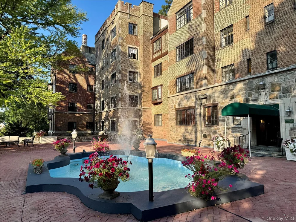 Unit for sale at 915 Wynnewood Road, Pelham, NY 10803