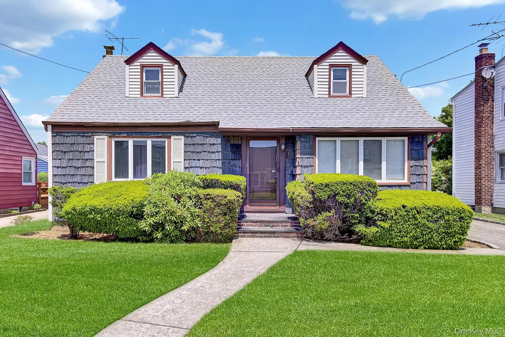 Unit for sale at 51 Virginia Street, Hempstead, NY 11580