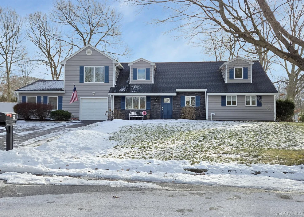 Unit for sale at 2 Franklin Street, Brookhaven, NY 11727