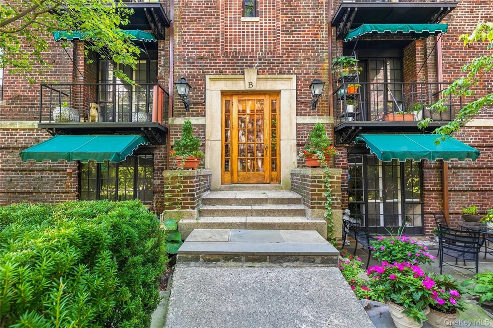 Unit for sale at 20 N Broadway, White Plains, NY 10601