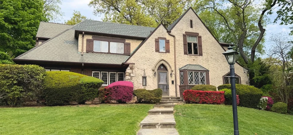 Unit for sale at 250 Paine Avenue, New Rochelle, NY 10804