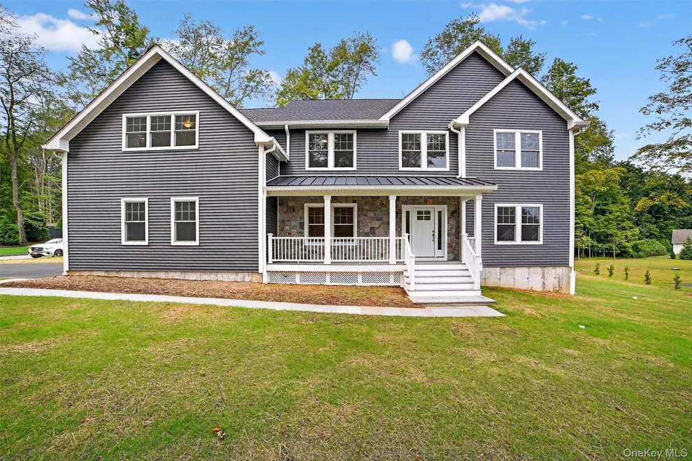 Unit for sale at 2 Merritt Court, Somers, NY 10541