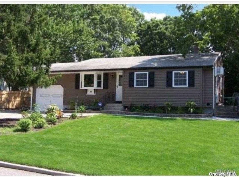 Unit for sale at 125 Ruland Road, Brookhaven, NY 11784