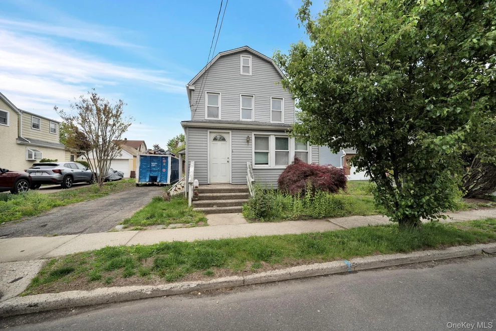 Unit for sale at 64 4th Avenue, Hempstead, NY 11040
