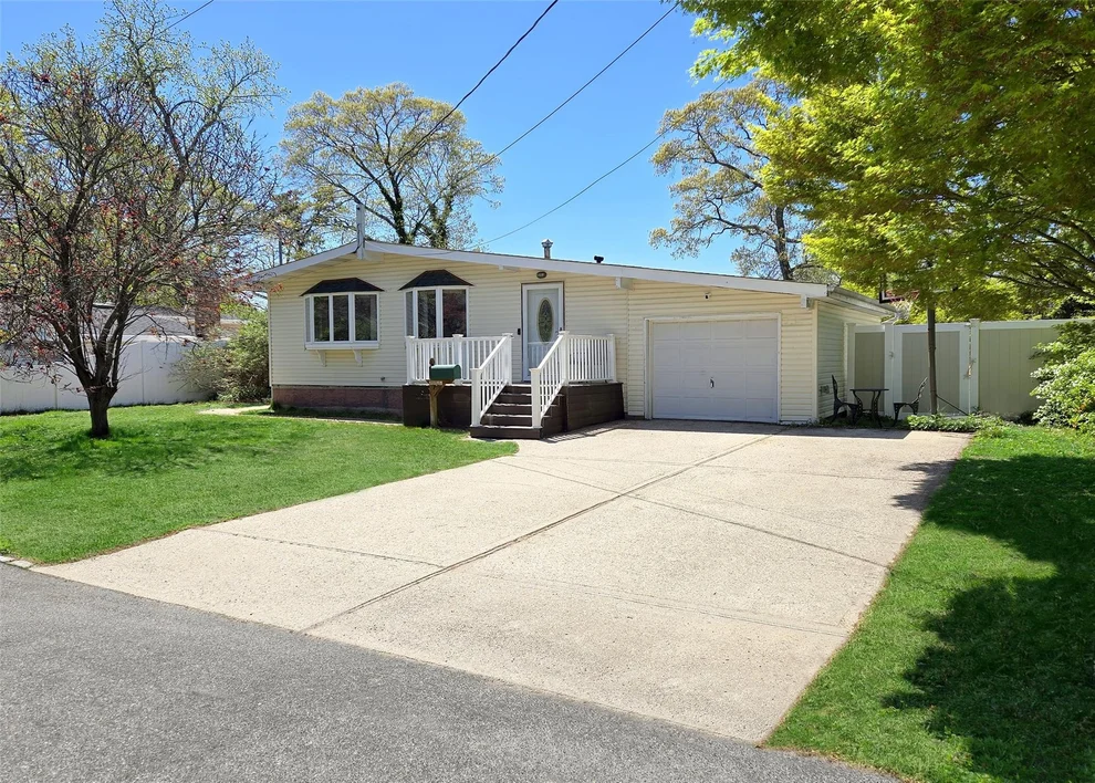 Unit for sale at 86 Samuel Street, Brookhaven, NY 11779