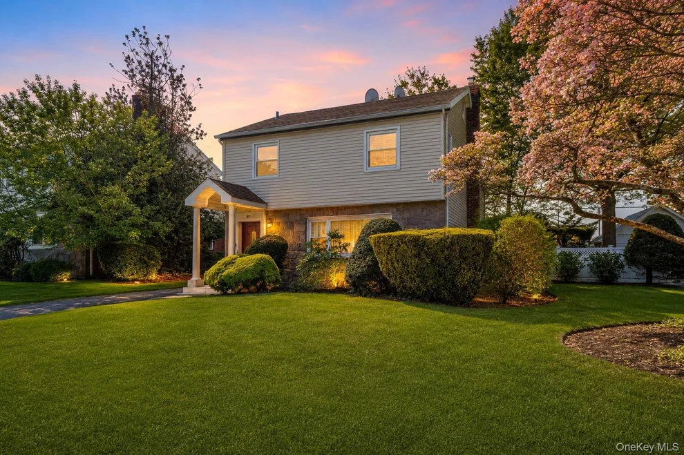 Unit for sale at 99 Norwood Avenue, Hempstead, NY 11565
