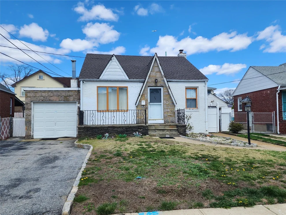 Unit for sale at 24 Standish Road, Hempstead, NY 11580