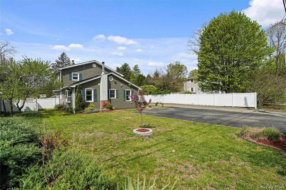 Unit for sale at 23 Adams Rush Road, Cortlandt, NY 10567