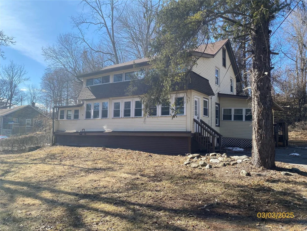 Unit for sale at 1403 Route 44, Pleasant Valley, NY 12569