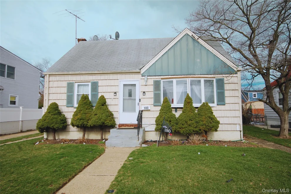 Unit for sale at 180 Stone Street, Hempstead, NY 11003