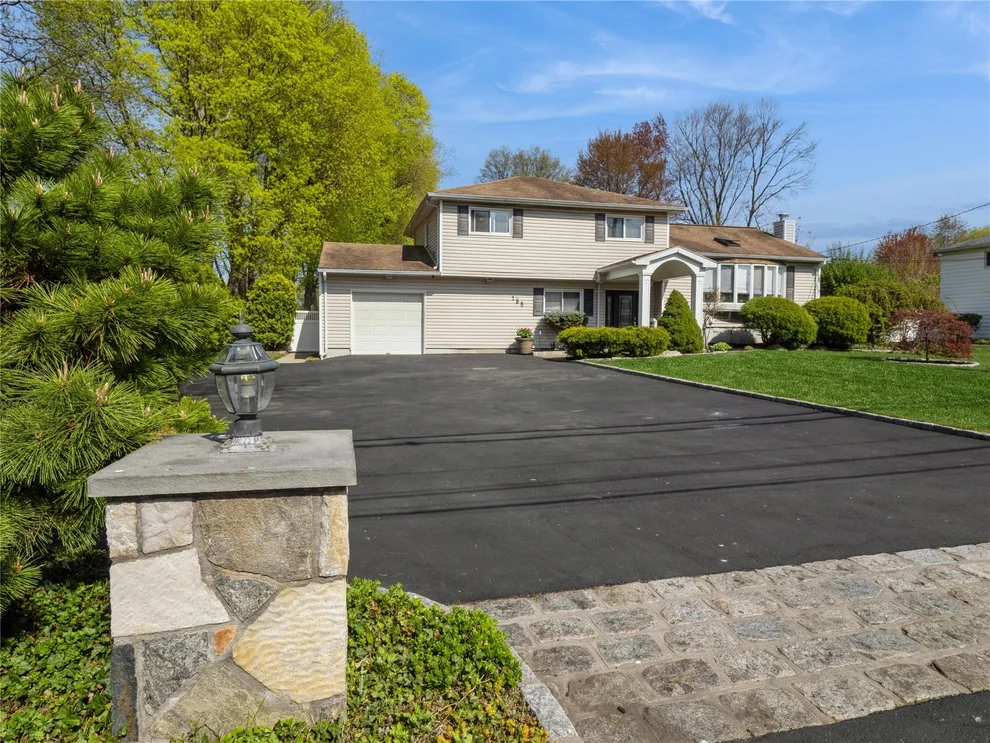 Unit for sale at 158 Bradhurst Avenue, Mount Pleasant, NY 10532
