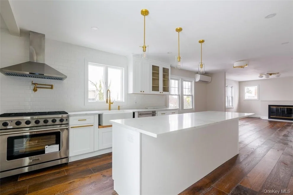 Unit for sale at 426 Chestnut Avenue, Mamaroneck, NY 10543
