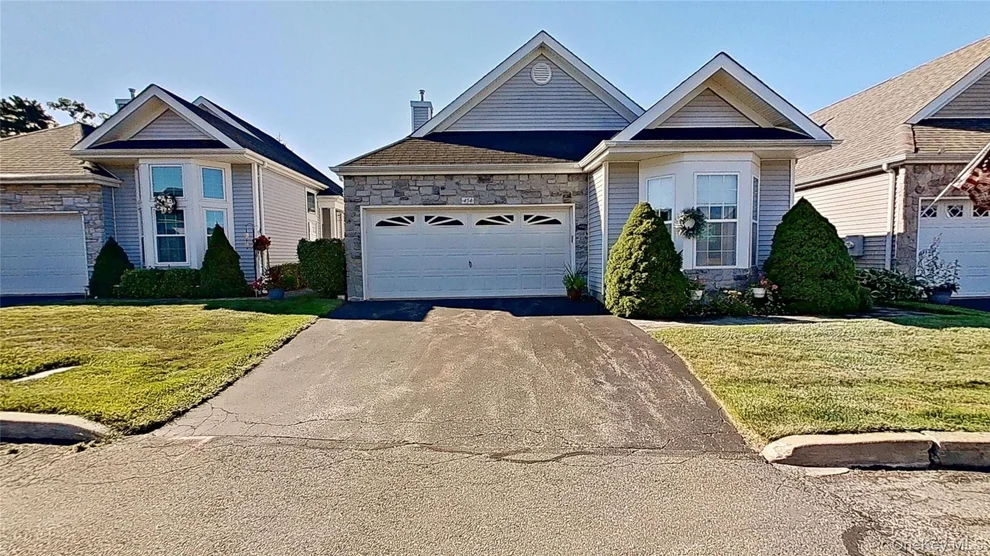 Unit for sale at 454 Leisure Drive, Brookhaven, NY 11961