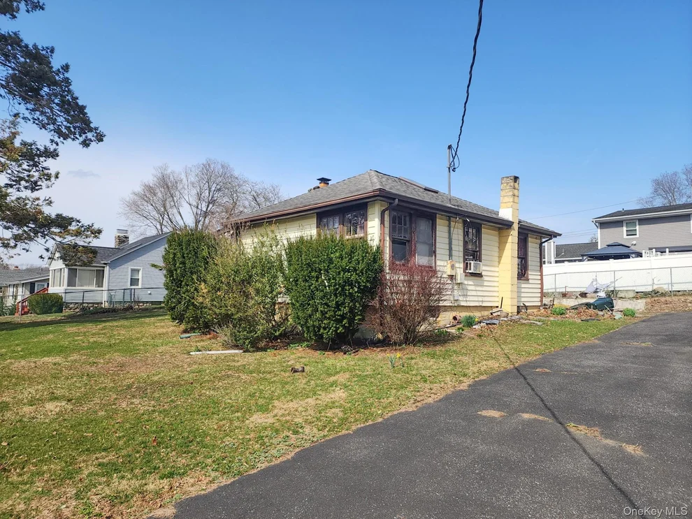 Unit for sale at 74 Fairview Road, Southeast, NY 10509