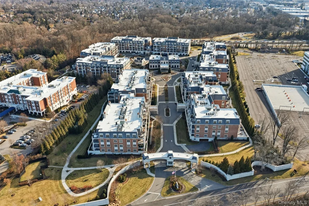Unit for sale at 6000 Royal Court, North Hempstead, NY 11040