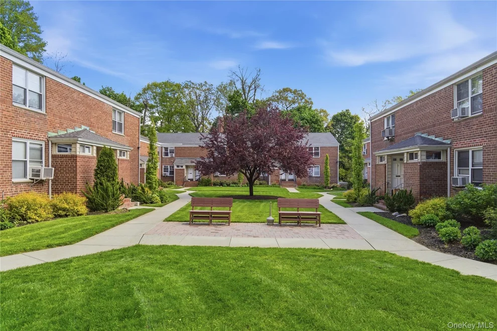 Unit for sale at 83 Edwards Street, North Hempstead, NY 11577