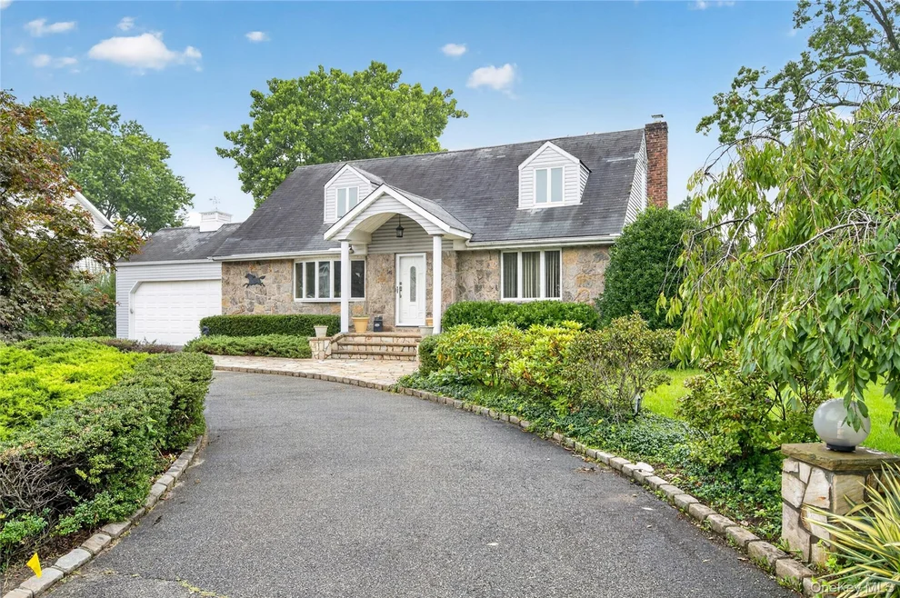 Unit for sale at 146 Longwood Avenue, North Hempstead, NY 11590