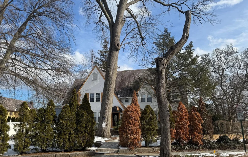 Unit for sale at 319 Summit Avenue, Mount Vernon, NY 10552