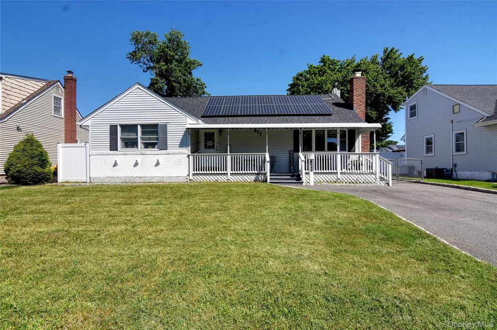 Unit for sale at 977 Brent Drive, Hempstead, NY 11793