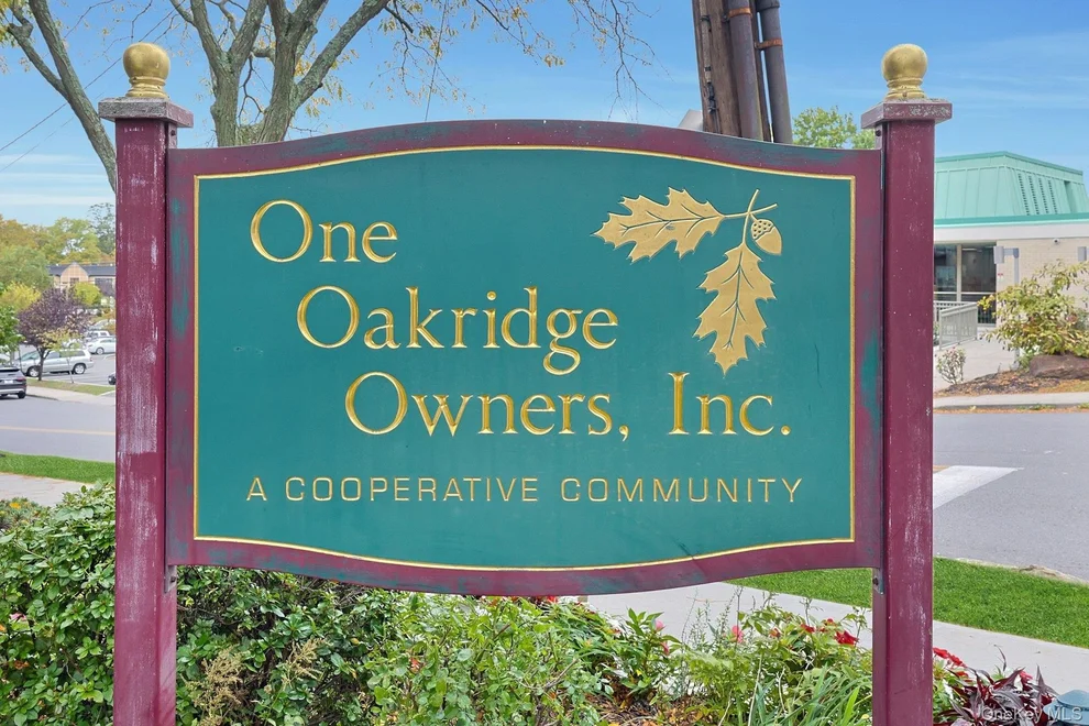Unit for sale at 1 Oakridge Place, Eastchester, NY 10709