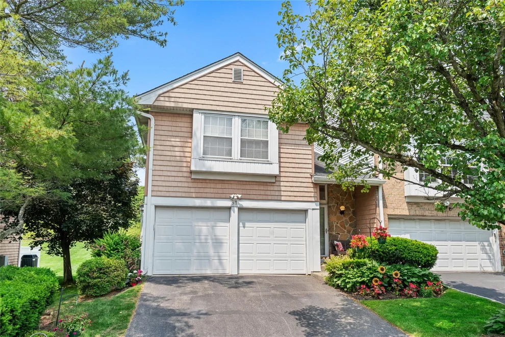 Unit for sale at 81 Hidden Ridge Drive, Oyster Bay, NY 11791