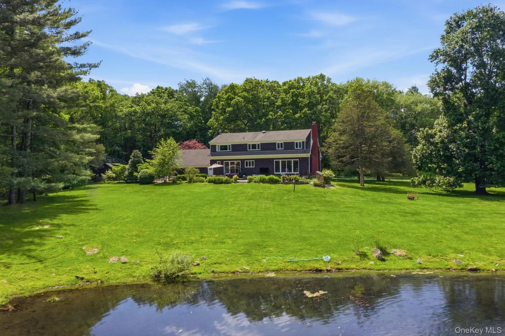 Unit for sale at 41 Pheasant Road, Pound Ridge, NY 10576