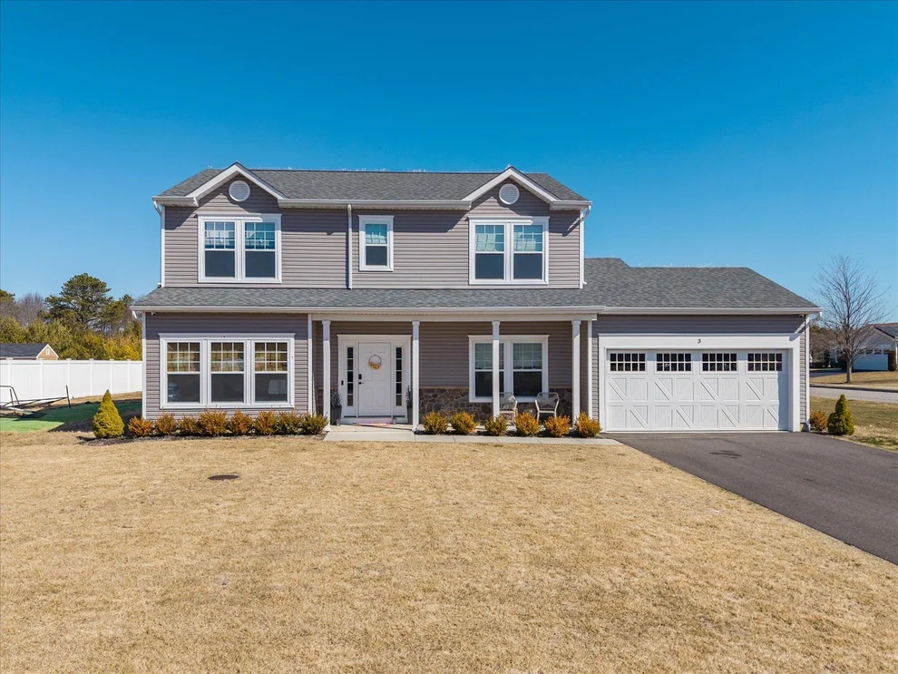 Unit for sale at 3 Pondview Circle, Brookhaven, NY 11967