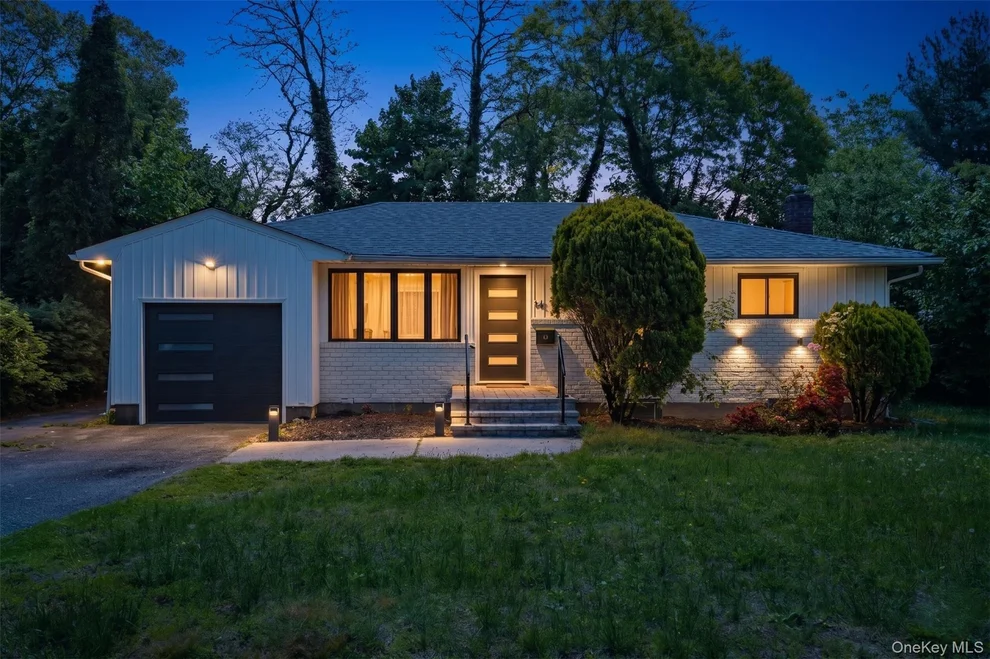Unit for sale at 14 Ellen Place, Smithtown, NY 11754