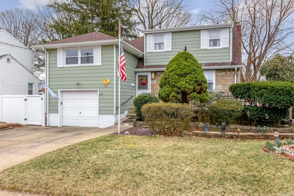 Unit for sale at 2704 Janet Avenue, Hempstead, NY 11710