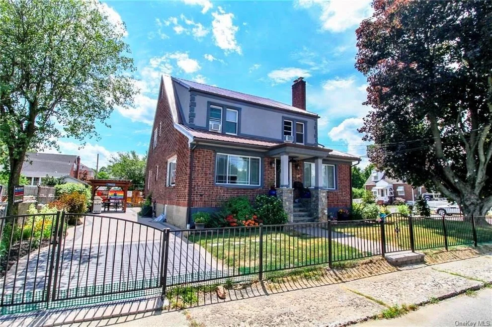 Unit for sale at 1 Vine Street, Beacon, NY 12508