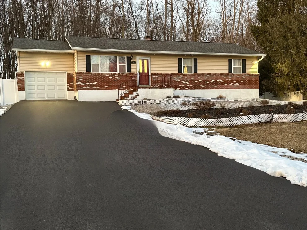 Unit for sale at 83 Spring Street, Poughkeepsie (Town), NY 12601