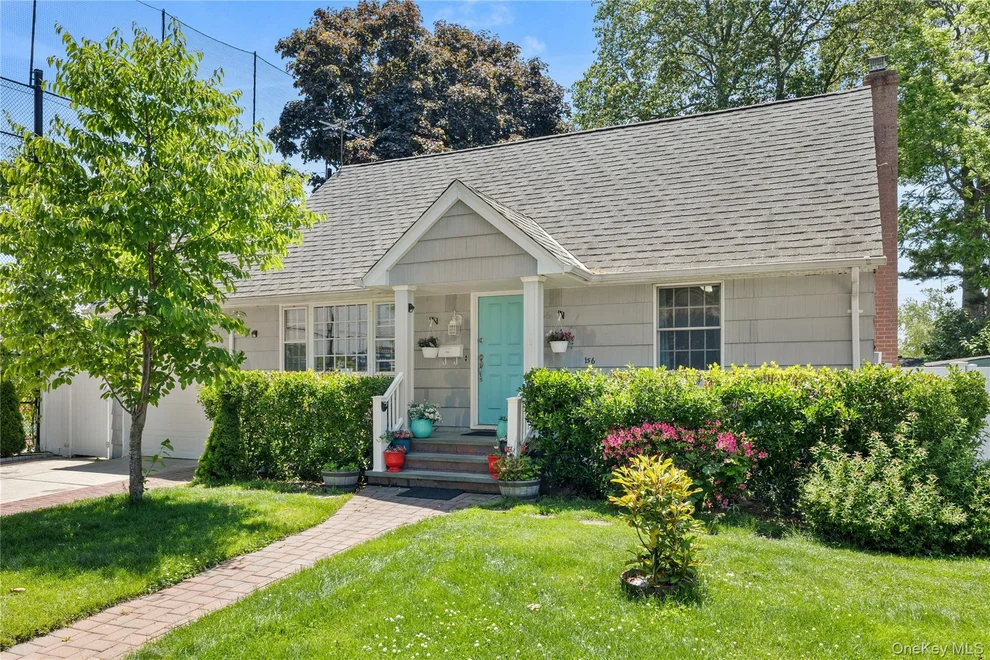 Unit for sale at 156 Moore Avenue, Oyster Bay, NY 11762