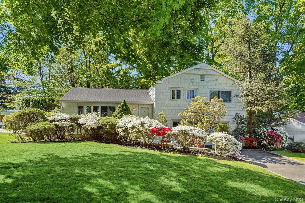 Unit for sale at 1 Arden Drive, Greenburgh, NY 10530