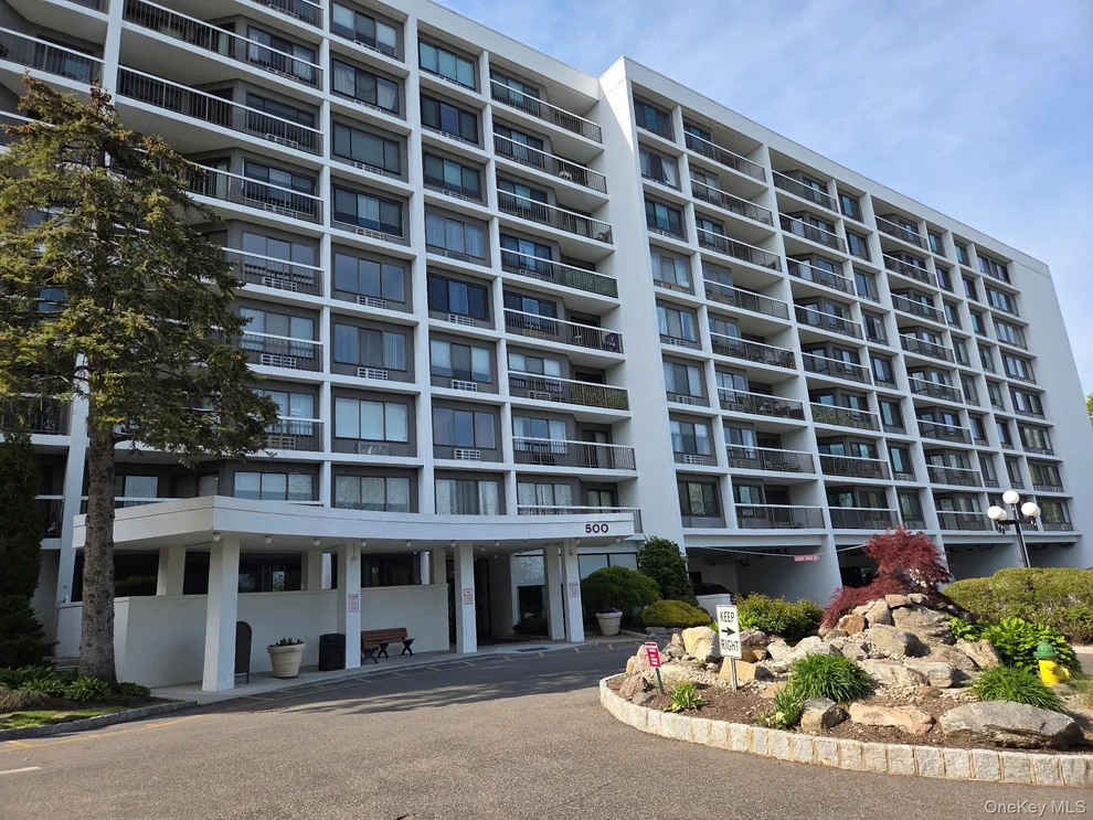 Unit for sale at 500 High Point Drive, Greenburgh, NY 10530