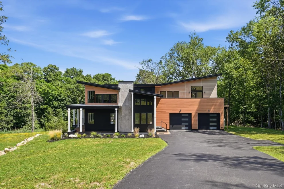 Unit for sale at 30 Coleman Drive, Hamptonburgh, NY 10916