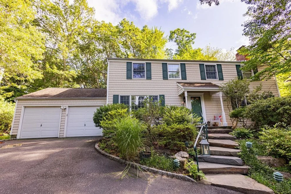 Unit for sale at 14 Brewster Hill, Brookhaven, NY 11733