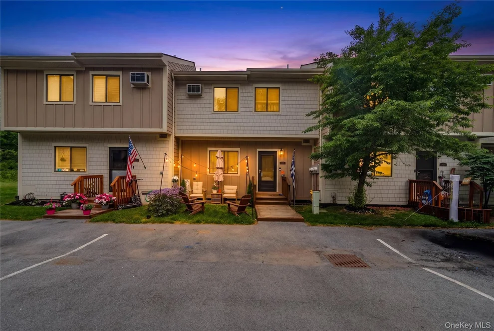 Unit for sale at 6702 Chelsea Cove N, East Fishkill, NY 12533