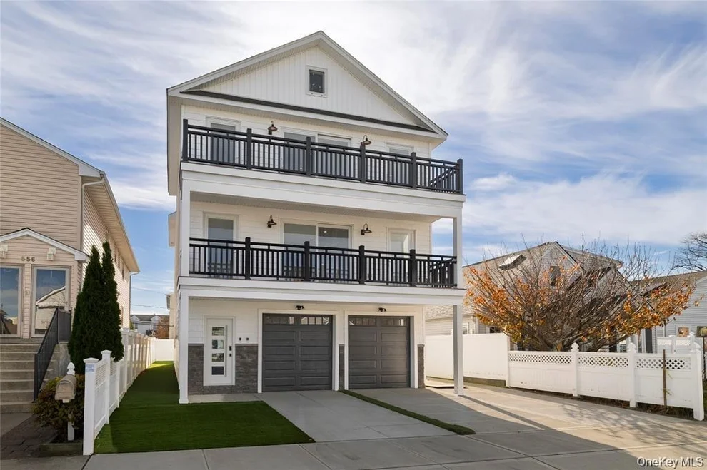 Unit for sale at 550 E Harrison Street, Long Beach, NY 11561