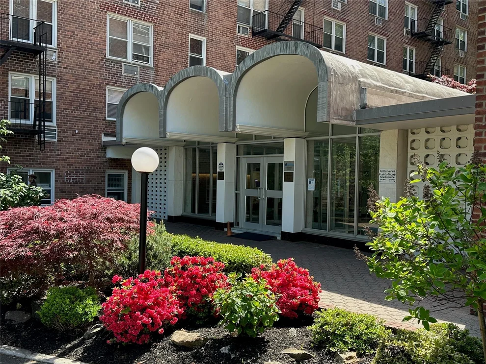 Unit for sale at 54-40 Little Neck Parkway, New York, NY 11362