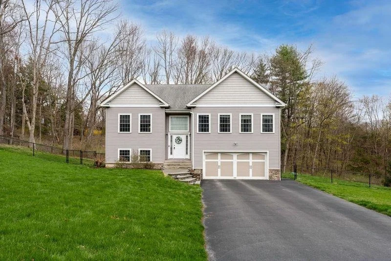 Unit for sale at 24 Sunrise Lane, Poughkeepsie, NY 12603
