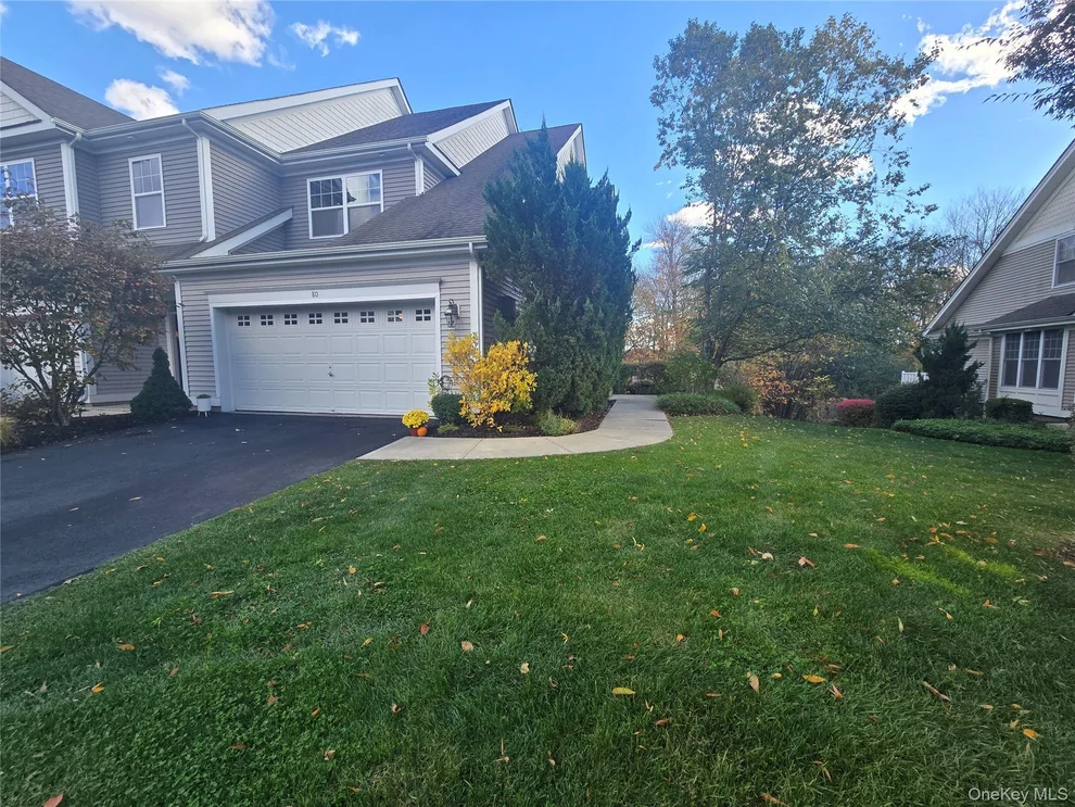 Unit for sale at 80 Fairways Drive, Wallkill, NY 10940