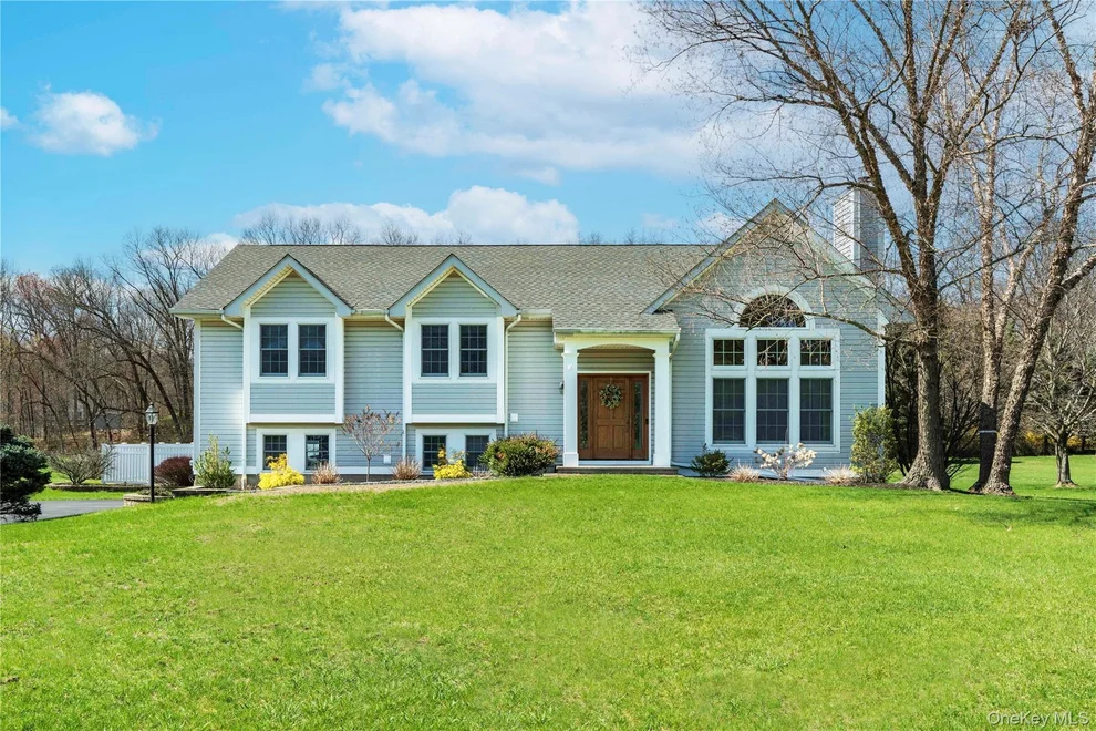 Unit for sale at 30 Huckleberry Lane, East Fishkill, NY 12533