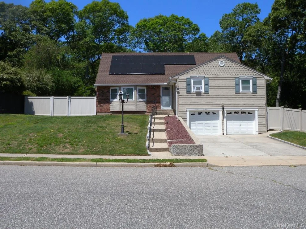 Unit for sale at 43 Washington Heights Street, Brookhaven, NY 11784
