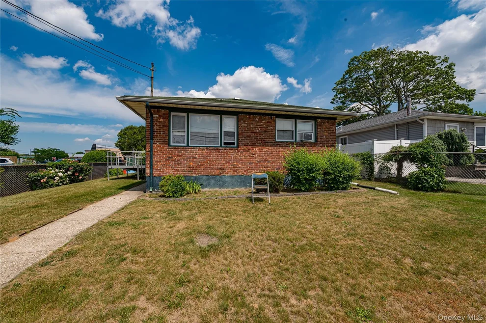 Unit for sale at 53 N 1st Street, Babylon, NY 11729
