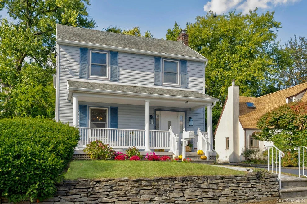 Unit for sale at 34 Hillview Avenue, North Hempstead, NY 11050