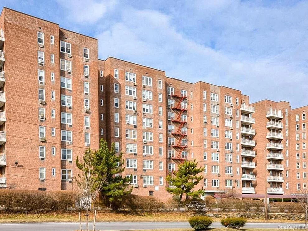 Unit for sale at 245 Rumsey Road, Yonkers, NY 10701