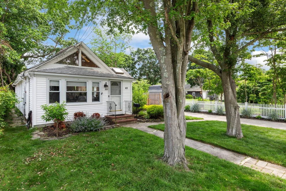 Unit for sale at 43 Willett Avenue, Islip, NY 11782